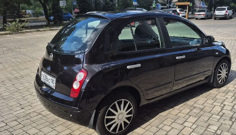 Nissan micra 2010г мотор 1.4 + акпп. пробег 115т. км официальный автомобиль, покупался в донецке у дилера " алекс " максимальная комплектация- без ключевой доступ, датчик дождя + света, подогревы сидений, противотуманные фары, климат контроль, сенсорная магнитола + usb + навигация. полный комплект документов и ключей с салона. присутствуют мелкие сколы и царапины, машина не новая. технических проблем нет. продажа с переоформлением. осмотр в донецке цена 630т. р +79497031476 - фотография - 3