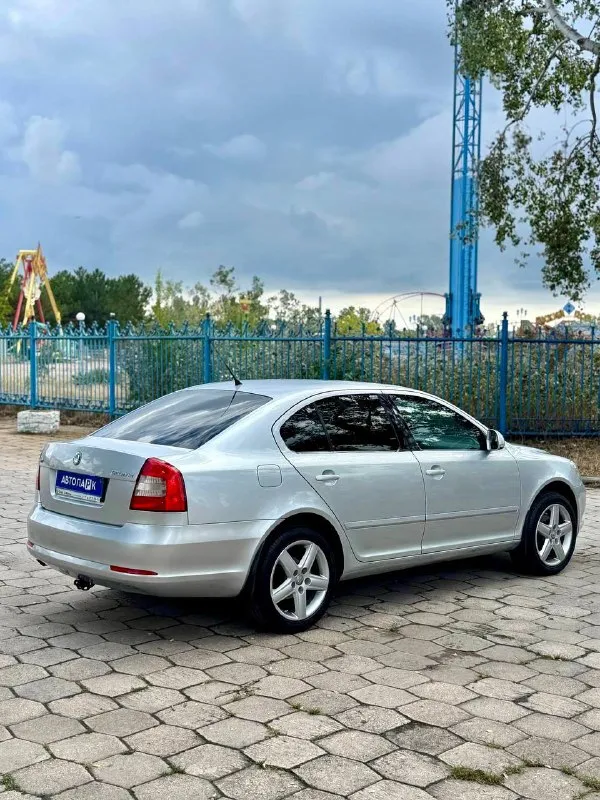 🇨🇿 skoda octavia a5 💰цена: 1 030 000р. 🏢город: мариуполь 📅год выпуска: 2009 🧾пробег: 196 625 км. ⚙️двигатель: 1.6 ⛽топливо: бензин ⚙️кпп: механика 📞 телефон: +7-949-551-91-52 +7-949-727-41-51 +7-989-263-55-56 💾 описание: - фотография - 4