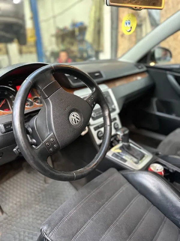 Продам volkswagen passat 🔥

Год выпуска:2005🔥
Модификация:2.0 fsi at (150 л. С. )🔥
Тип двигателя: бензин🔥
Коробка передач : автомат 🔥
Привод:передний🔥
Тип кузова : седан🔥
Koмплeктaция: highline (полная, кроме люка)🔥
Цвет:черный 🔥

В продаже volkswagen passat в бешеной и редкой комплектации, есть абсолютно все функции, кроме люка.
Двигатель -в идеальном состоянии, заводится с пол оборота, работает тихо, без каких-либо шумов. Тяга бешеная.
Акпп (японский aisin-неубиваемая коробка автомат)-в идеальном состоянии, все передачи щелкают резко, без пинков, без глюков.
По салону есть мелкие нюансы, на которые готов уступить, ничего критичного, для 2005 года сохранился очень даже хорошо.
По ходовой-абсолютно делать ничего не нужно, машина мягкая, дорогу чувствует уверенно.

Полное оформление авто, готовый пакет документов для постановки на учет.
Готов к выезду в любой сервис по вашему желанию.
😊😊😊😊😊😊
✅Цена: 799.999 тысяч 749.999 тыс. Р.

Возможен пригон по договоренности.
Возможен обмен.
📌Номер для связи:+79495752024 - фотография - 10