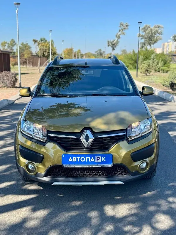 🇫🇷 renault sandero stepway 💰цена: 950 000р 🏢город: мариуполь 📅год выпуска: 2015 🧾пробег: 114 691 км. ⚙️двигатель: 1.6 8v ⛽топливо: бензин ⚙️кпп: механика 📞 телефон: +7-949-727-41-51 +7-989-263-55-56 +7-949-551-91-52 💾 описание: комфортный, вместительный автомобиль с высоким клиренсом и большой надёжностью, всё время обслуживался у официального дилера строго по регламенту. ✅ состояние нового автомобиля! ✅ один владелец, птс оригинал. ✅ оригинальный пробег. ✅ родная краска 100% ✅ хорошая комплектация. надежный двигатель renault к7м 1.6 8-ми клапанный, простой и надёжный, коробка переключает идеально. салон как в новой машине. вложений не требует никаких. кондиционер ❄️, полный электропакет, гур, abs, птф, центральный замок, рейлинги на крыше, круиз-контроль, подогрев сидений. улица шевченко 269 🏦 возможна продажа в кредит по двум документам. - фотография - 2
