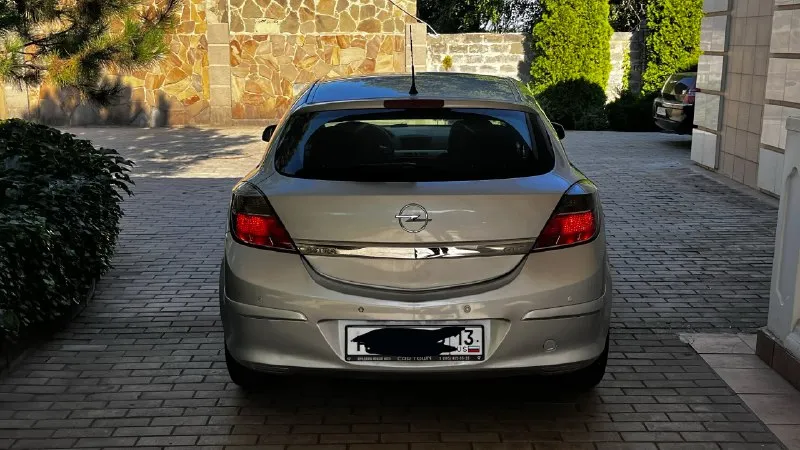 ✔️в продаже 🏎️ opel astra gtc 🐎 1.8 🕹️кпп механика ✔️год выпуска 2008 🇷🇺рф учёт любой вид переоформление ✔️хорошая комплектация, подогрев передних сидений, электро регулировка зеркал, мульти руль, датчик света-дождя. 💰цена 530.000 тысяч рублей торг номер:+79494821415 так же на этом номере (telegram) 📞 звоните: +7(949)4821415 - фотография - 4