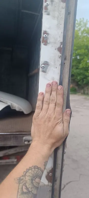 Продам газель 2006 год! термобудка, реф/газ. новая резина. автомобиль на уверенном ходу, по технической части в отличном состоянии. будка поваренная. кабина поваренная (не считая низы дверей). по документам я владелец. есть страховка до следующего года. цена 480.000 рублей торг уместен. +79497984695 📲 tg: @madness_dn 📞 +7(949)7984695 📲 tg: @madness_dn 📞 звоните: +7(949)7984695 - фотография - 3