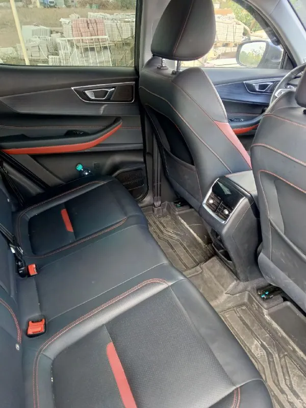 Неспешно продам чери тиго 4 про. комплектация максимальная с камерами 360°, пробег 17 тысяч,2023 года, автозапуск, безключивой доступ, спорт режим, 1,5 турбо (147 л. с), кожаный салон, два ключа, два комплекта резины. люк. прошу 1,700 р. +79493455865 или 89888883380 - фотография - 4