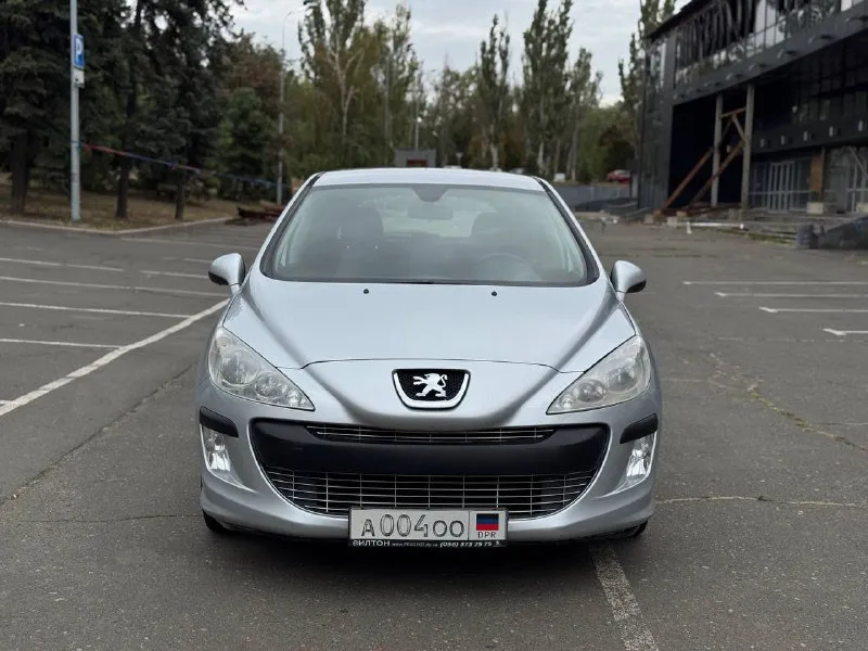 Продам peugeot 308 2008 год автомобиль местный, не пригон, был куплен в автосалоне в донецке, за все время два хозяина! без дтп в отличном состоянии для своих лет! двигатель бензин 1.6, классический автомат климат контроль(заправлен работает)esp abs, гур, подогрев сидений,4 электростеклоподъемника пробег 169 тыс км 💰цена: 420.000 г. донецк +79493690225 - фотография - 2