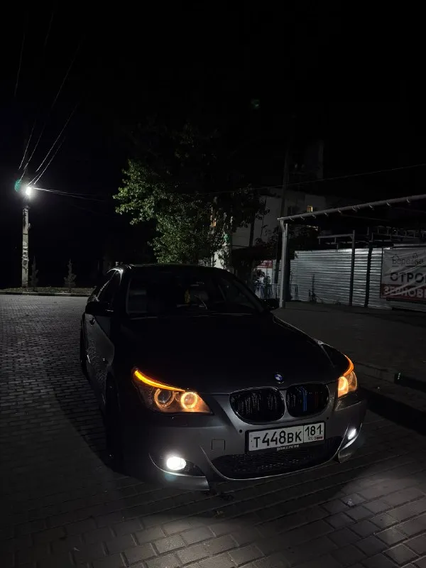 Продам bmw 535i е60 рестайлинг 2007год двигатель n54 3литра турбо, спорт коробка автомобиль в родном окрасе, хорошая комплектация, ломающиеся сидения, мультируль, магнитофон андроид, складывание зеркал, без ключевой доступ, на приятном выхлопе, два комплекта резины на дисках, лето 18, зима 17 почти новая проехала один сезон. масло не ест, меняется каждые 6000км. пробег 297тыс родной. был недавно установлен новый бампер м лук адаптивный ксенон. цена 1 650 000₽ торг. все вопросы по телефону +79591067735 📞 звоните: +7(959)1067735 - фотография - 6
