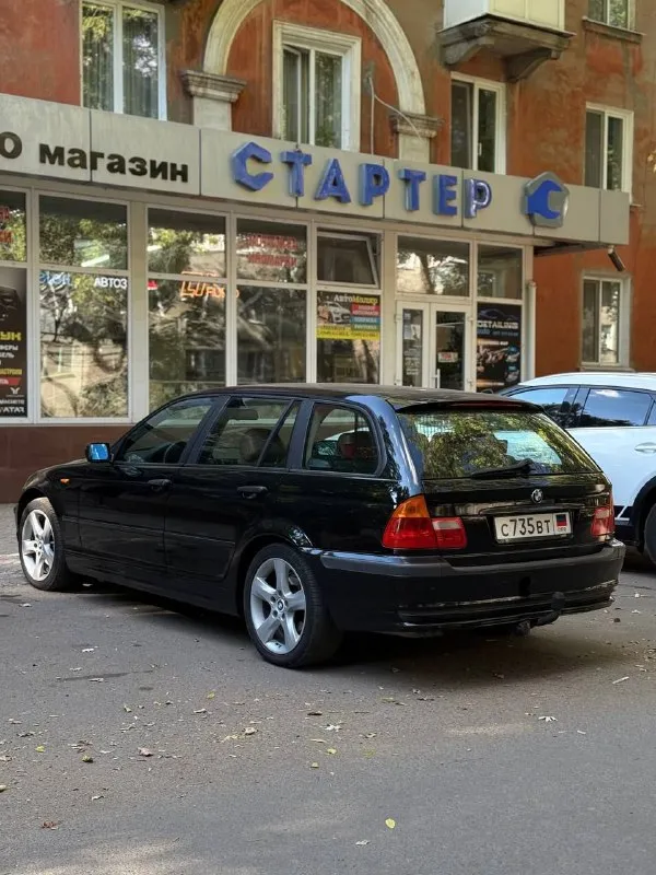 Продается bmw 3 серии e46 touring 318d (2004 г. в.) двигатель:дизельный m47n 2.0 коробка передач: 5-ступенчатая механика привезена из германии лично. из последнего: подвеска: замена передних рычагов meylehd, заменил передние стойки и втулки стабилизатора febi, опорные подшипники передние lemforder, задняя подвеcка полностью перебиралась в прошлом году. реставрированы топливные форсунки, заменены датчики: тнвд и топливной рампы (bosch), так же есть все накладные и старые запчасти. заменил ремни кондиционера и приводной gates, ina. впускной коллектор чищу каждый год, заслонки удалены, свечи накала beru. замена масла каждые 8-10 тыс. км. , практически на все есть накладные и старые детали. современная android-магнитола teyes сс3 с видео регистратором, кондиционер дует хорошо. комплект зимних и летних ковриков. по кузову есть нюансы цена: 960 000 рублей пробег 335000 км. готов на любые проверки возможен торг +79494267281 📲 tg: @doneckui 📞 звоните: +7(949)4267281 - фотография - 3