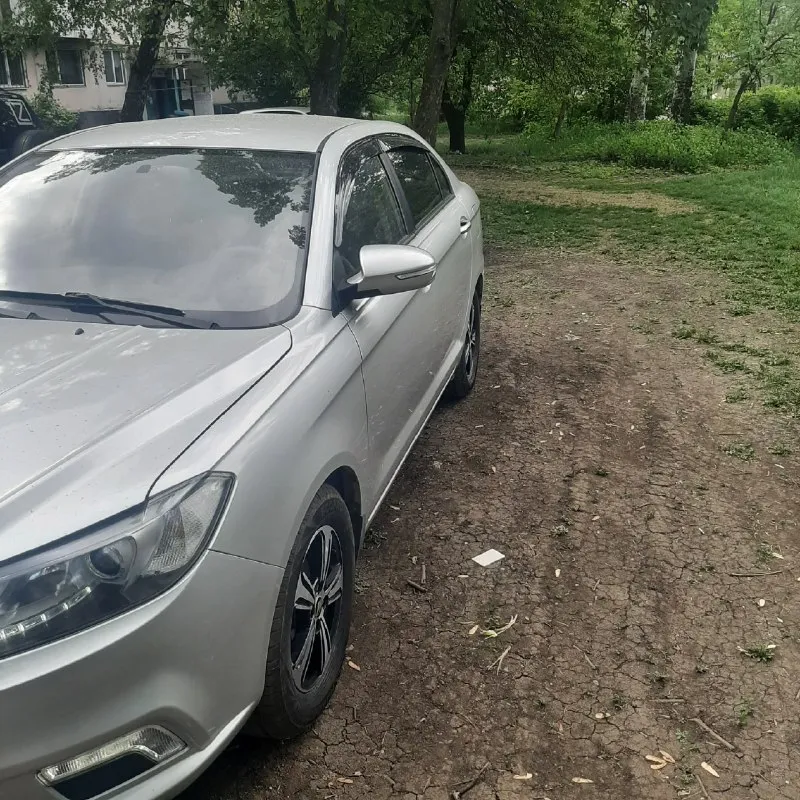 Продам lifan solano 🔥 год выпуска:2018🔥 пробег, км:44.000 (оригинал)🔥 салона выехала 2020 год. стояла в высточном зале. оригинал тоета корола. модификация:1.8мт🔥 тип двигателя:бензин🔥 коробка передач :механика 🔥 привод:передний 🔥 тип кузова :седан🔥 цвет:серый🔥 koмплeктaция:standart🔥 -кондиционер (рабочий) -центральный замок -электро-регулировка зеркал -гидроусилитель руля -электрические стеклоподъемники -галогенные фары -передние противотуманные фары -дополнительный стоп-сигнал -датчик света -боковые зеркала с повторителями указателей поворота -электроподогрев зеркал -подушка безопасности водительская/пассажика -антиблокировочная система (abs) -система распределения тормозного усилия (ebd) -автоблокировка дверей при езде -бортовой компьютер в продаже лифан солано с реальным пробегом 44.000км. автомобиль в идеальном состоянии, как технически, так и внешне. работает идеально, без посторонних звуков. ходовая часть на 5+ абсолютно делать ничего 📞 звоните: +7(949)3412995 - фотография - 2