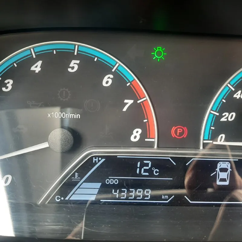 Продам lifan solano 🔥 год выпуска:2018🔥 пробег, км:44.000 (оригинал)🔥 салона выехала 2020 год. стояла в высточном зале. оригинал тоета корола. модификация:1.8мт🔥 тип двигателя:бензин🔥 коробка передач :механика 🔥 привод:передний 🔥 тип кузова :седан🔥 цвет:серый🔥 koмплeктaция:standart🔥 -кондиционер (рабочий) -центральный замок -электро-регулировка зеркал -гидроусилитель руля -электрические стеклоподъемники -галогенные фары -передние противотуманные фары -дополнительный стоп-сигнал -датчик света -боковые зеркала с повторителями указателей поворота -электроподогрев зеркал -подушка безопасности водительская/пассажика -антиблокировочная система (abs) -система распределения тормозного усилия (ebd) -автоблокировка дверей при езде -бортовой компьютер в продаже лифан солано с реальным пробегом 44.000км. автомобиль в идеальном состоянии, как технически, так и внешне. работает идеально, без посторонних звуков. ходовая часть на 5+ абсолютно делать ничего 📞 звоните: +7(949)3412995 - фотография - 5