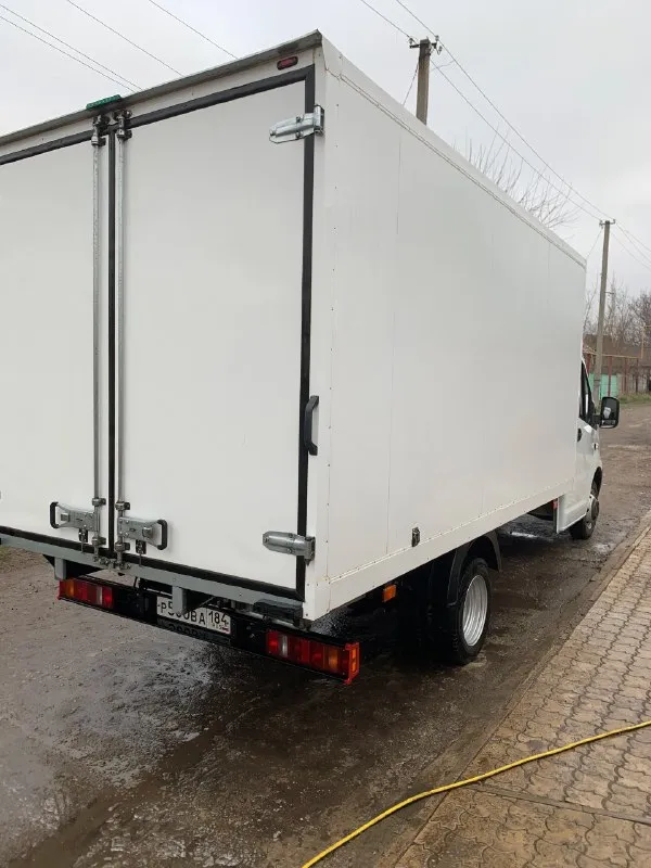 Продам газель next!один хозяин с автосалона. усилены рессоры, добавлены по два листа. два комплекта колес зима-лето на дисках. комплектация: кондиционер, магнитола 2-din с камерой заднего вида. год:2024 : 2.5 дизель пробег:14тыс г. енакиево цена:2900000 торг тел:+79493258333 📞 звоните: +7(949)3258333 - фотография - 4