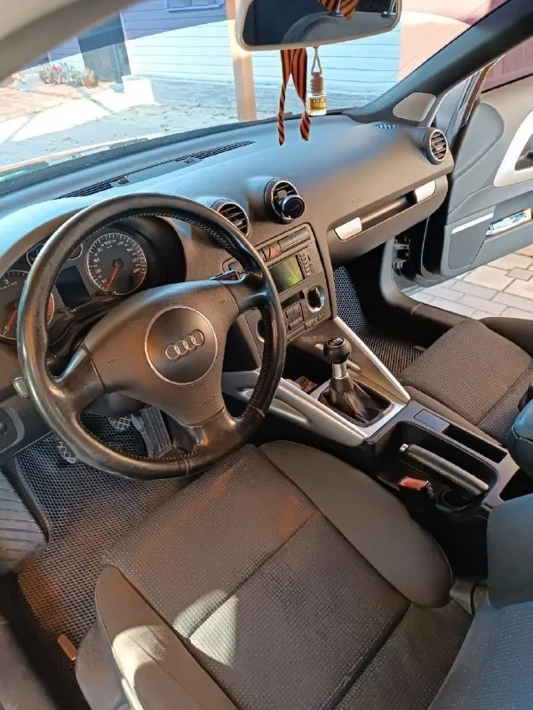 Продам audi а3, 2003 года, двигатель 2 литра, 150 л. с., турбодизель, механика. хетчбек 3 дв. , пробег 252 тыс. км. цена: 560 тыс. руб. , номер телефона: +79493454471. поменяна ходовка, масло с фильтрами, тормозные диски с колодками задние и передние. авто огонь, продаю в связи с покупкой нового авто. 📲 tg: @alexander223 📞 звоните: +7(949)3454471 - фотография - 8