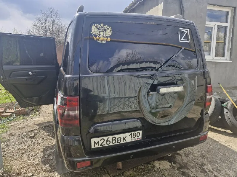 2016 год рождения. в эксплуатации с 2017. - учёт 180 - газ/бензин. - по мотору и коробке нареканий нет, всё ровно. бодрый, без пинков. - 18 диски. лето и зима – два комплекта резины. запаски нет. - печь и кондиционер работают штатно. - реальный пробег 150тыс + - есть новая сигналка (старлайн а93 в2) не установлена. вопросы имеются, но ничего критического. в целом, состояние хорошее. за патриот прошу 750тыс, с торгом. больше фото и видео при обращении. 7 949 5 036 036, руслан. обращаться лучше в телеграмм. 📞 звоните: +7(949)5036036 - фотография - 3