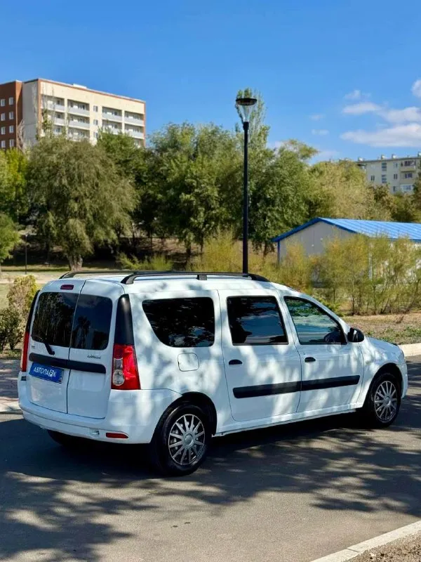 🚘 lada largus 💰цена: 750 000р 🏢город: мариуполь 📅год выпуска: 2018 🧾пробег: 164 573 км. ⚙️двигатель: 1.6 16v. ⛽топливо: бензин ⚙️кпп: механика 📞 телефон: +7-949-727-41-51 +7-989-263-55-56 +7-949-551-91-52 💾 описание: всеми любимый, очень над. .. " style="background-image:url('//telegram. org/img/emoji/40/e29c85.png')">✅ один владелец. ✅ заводской краска (один косметический подкрас) ✅ 1.6 16-ти клапанный. ✅ южная эксплуатация. двигатель 1.6 16-ти клапанный, очень надежный, шустрый и не прихотливый, коробка переключает идеально. ходовая часть отличная. салон в отличном состоянии. ✅ кондиционер, подогрев сидений, две подушки безопасности, два электро стеклоподъемника, гур, abs, центральный замок, магнитола с bluetooth, сигнализация с автозапуском и управлением через смартфон. улица шевченко 2️⃣6️⃣9️⃣ 🏦 возможна продажа в кредит по двум документам. - фотография - 6