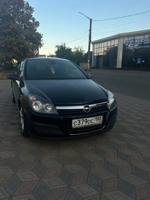 Продам opel astra h в кузове хетчбек 1.8 коробка автомат 4х ступенчатая (не робот) весь кузов в родной краске электростеклоподьемники в круг круиз контроль климат контроль парктроники цветной бк установлено гбо машина пригнана с германии в 2021 году продажа в связи покупкой нового авто, с машиной расставаться очень грустно, отличный авто который никогда не подводил за машиной ухаживали, салон чистый, в машине не курили состояние авто отличное два комплекта ковриков, два комплекта резины (лето 2 сезона, зима 1 сезон) цена 777.000 +79494560610 осмотр г. харцызск 📲 tg: @whyshersh 📞 звоните: +7(949)4560610 - фотография - 9