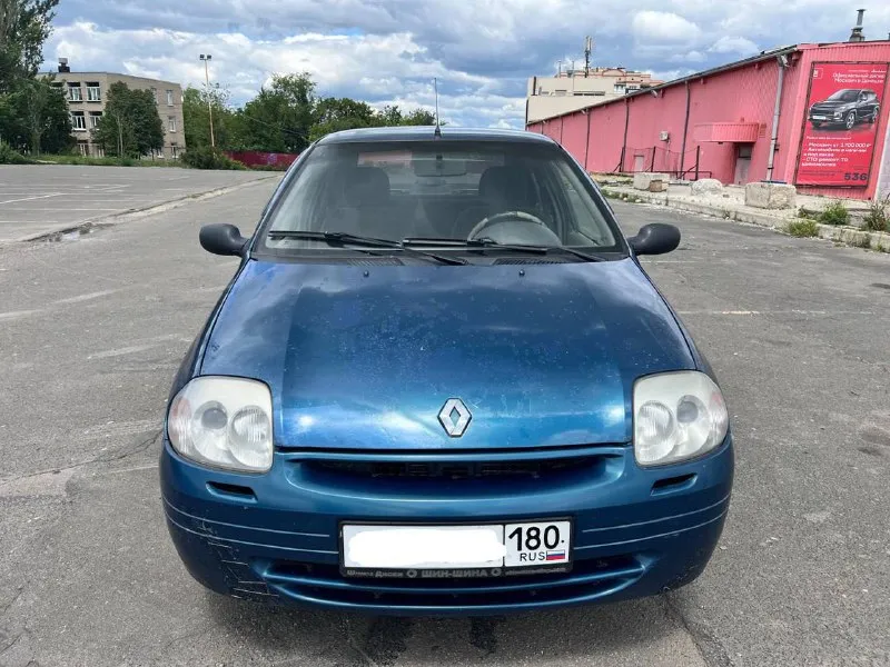 Renault clio,2000 год 1.4 бензин газ пропан(вписанный)на механике родной пробег 283000км vin vf1lb030523310982 базовая комплектация, установлен магнитофон с навигацией, в хорошем состоянии без дтп и расчетов по технике все работает, , коробка отлично! кузов оцинкованный без ржавчины, есть в силу возраста моменты на фото видно. зимняя резина с дисками в комплекте! собственник оформлена на меня г. донецк цена 260т. р +7 (949) 381-91-04 📞 звоните: +7(949)3819104 - фотография - 4