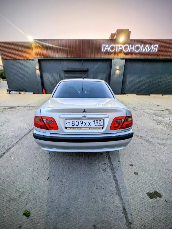 Mitsubishi carisma, 1,6л. 16v рест цена: 275 тыс. р. осмотр: г донецк, калининский район описание: 2002г. в., рестайлинг, двигатель 1,6л (103л. с.) 16v, пробег 207т. км. , коробка механика, гур, 4эсп+ доводчики, подогрев пер. сидений, электро рег зеркал, противотуманки, кондиционер (работает), abs, airbag (srs) водитель+пассажир, бортовой компьютер, цз+ сигнализация, 2ключа. состояние: двигатель, коробка - без нареканий, ходовка - свежая (недавно перебрана), кузов: дно, пороги, арки и т. д.- без гнили и рыжиков. машина обслужена (использовалась для дальних поездок). просторный, опрятный салон, вместительный багажник. ❗️переоформление в мрэо обязательно❗️ ❗️искатели идеала и торгаши - мимо, цена как за ланос❗️ все вопросы по телефону или при встрече +79496415133 📞 звоните: +7(949)6415133 - фотография - 3