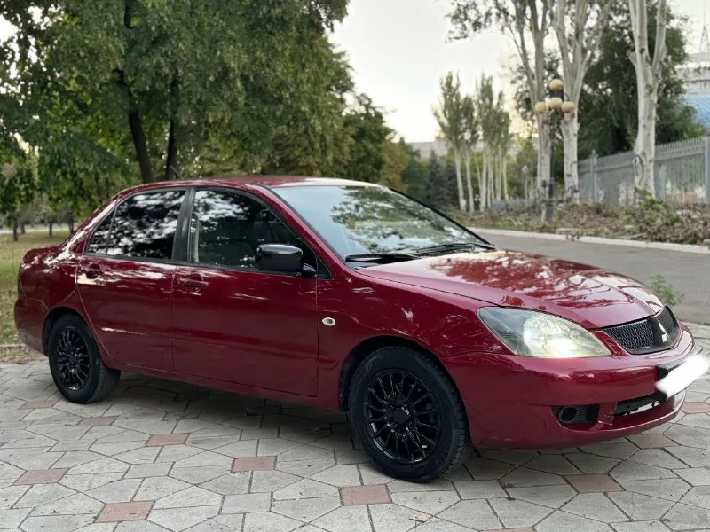 Продам лансер 9 год: 2007 тип кпп: автоматическая пробег: 197.000 любые проверки на вашем сто. дополнительная информация: продам лансер 9 двигатель 1.6 масло не расходует тяга хорошая, работает идеально. коробка автоматическая без пинков толчков и тд, также работает идеально. кондиционер работает отлично, заправлен. ( менял компрессор) стоит сенсорный магнитофон, хороша музыка. ходовку делал месяц назад новый бензобак. по машине было очень много всего сделано, технически машина исравна делать ничего не потребуется. вопросы по телефону цена: 570.000 хороший торг 📞 звоните: +79494976240 - фотография - 4