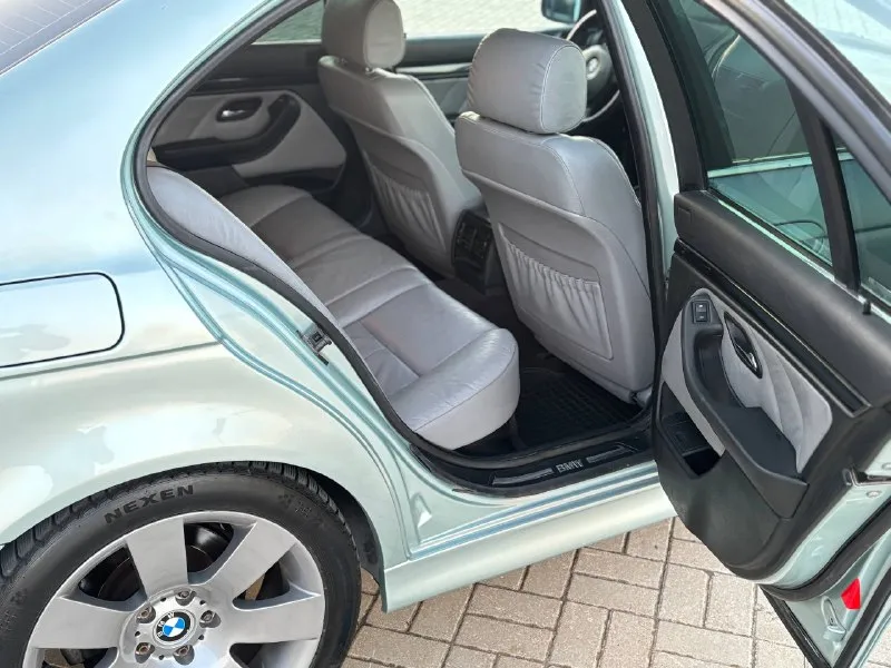 Bmw 520i 2001 год выпуска пробег 180 000км!! пробег подтверждённый мотор m54 2.2 170лс коробка автомат 5ст двухзонный климат контроль эл. сиденья подогрев сидений эл. зеркала м руль салон recaro e39 это пик машиностроение!(для меня) кузов очень живой красивый и ровный! мотор без расхода масла всю жизнь проехал на liqui moly маливден коробка переключает как новая! автомобиль в отличном состоянии! в первозданном виде! в красивом цвете мята диски r18 второй комплект дисков с новой резиной r16 в подарок хорошим людям!) акустика:каждая колонка каждая пищалка работает установлен процесорный pioneer ! адаптивный свет цена 790 000₽ остальные вопросы по телефону: +79496361868 (телега) +380681107552 (воцап телега) - фотография - 10