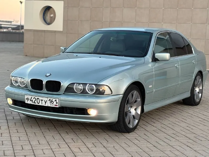 Bmw 520i 2001 год выпуска пробег 180 000км!! пробег подтверждённый мотор m54 2.2 170лс коробка автомат 5ст двухзонный климат контроль эл. сиденья подогрев сидений эл. зеркала м руль салон recaro e39 это пик машиностроение!(для меня) кузов очень живой красивый и ровный! мотор без расхода масла всю жизнь проехал на liqui moly маливден коробка переключает как новая! автомобиль в отличном состоянии! в первозданном виде! в красивом цвете мята диски r18 второй комплект дисков с новой резиной r16 в подарок хорошим людям!) акустика:каждая колонка каждая пищалка работает установлен процесорный pioneer ! адаптивный свет цена 790 000₽ остальные вопросы по телефону: +79496361868 (телега) +380681107552 (воцап телега) - фотография - 2