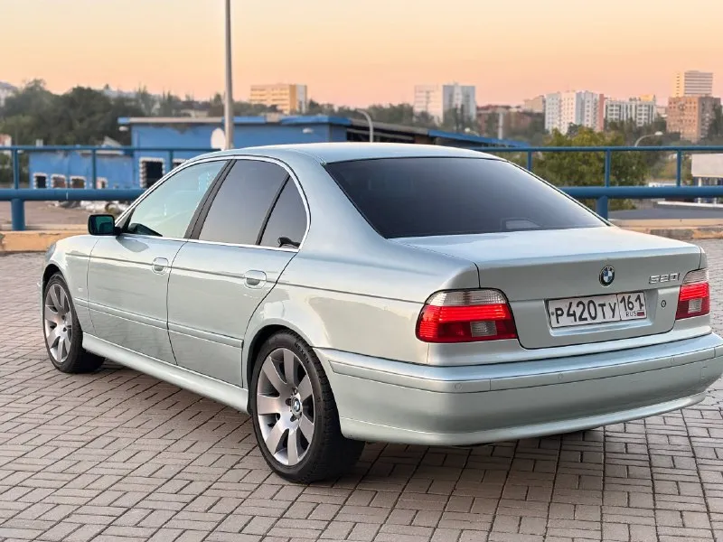Bmw 520i 2001 год выпуска пробег 180 000км!! пробег подтверждённый мотор m54 2.2 170лс коробка автомат 5ст двухзонный климат контроль эл. сиденья подогрев сидений эл. зеркала м руль салон recaro e39 это пик машиностроение!(для меня) кузов очень живой красивый и ровный! мотор без расхода масла всю жизнь проехал на liqui moly маливден коробка переключает как новая! автомобиль в отличном состоянии! в первозданном виде! в красивом цвете мята диски r18 второй комплект дисков с новой резиной r16 в подарок хорошим людям!) акустика:каждая колонка каждая пищалка работает установлен процесорный pioneer ! адаптивный свет цена 790 000₽ остальные вопросы по телефону: +79496361868 (телега) +380681107552 (воцап телега) - фотография - 5