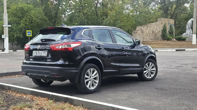 Продам nissan кашкай 2017г.2.0 бензин пробег 177тыс. один хозяин. весь в родном окрасе, кроме одной двери ( окрас двери на 30%косметика) машина в отличном состоянии. цена 1.390тыс. тел +7959 153 77 30. 📞 звоните: +7(959)1537730 - фотография - 5