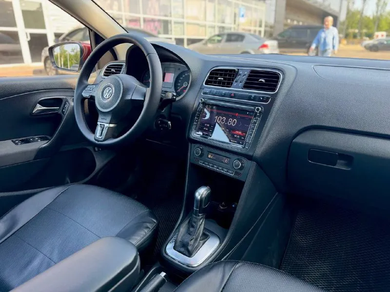 Volkswagen polo
Год выпуска: 2012
Двс: 1.6 +гбо(узаконено)
Кпп: автомат
Пробег: 189 000 км

✅Зеленая автотека
✅Оригинальный пробег
✅Максимальная комплектация
✅Преимущественно родной окрас
✅Автомобиль после то

Стоимость: 930 000₽
Возможна продажа в кредит

Осмотр в донецке, калининский район
+79496993190 - фотография - 7