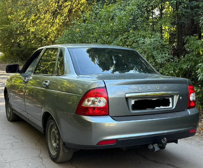 Продам приору 2010г. я собственник. авто в хорошем состоянии. без ржавчины и гнили! срочных вложений не требует! мотор коробка ходовая на 5/5. остальные вопросы по телефону +79494076288. telegram: +79614413558. звоните/пишите, связь очень слабая! цена 395.000т. р торг. - фотография - 4