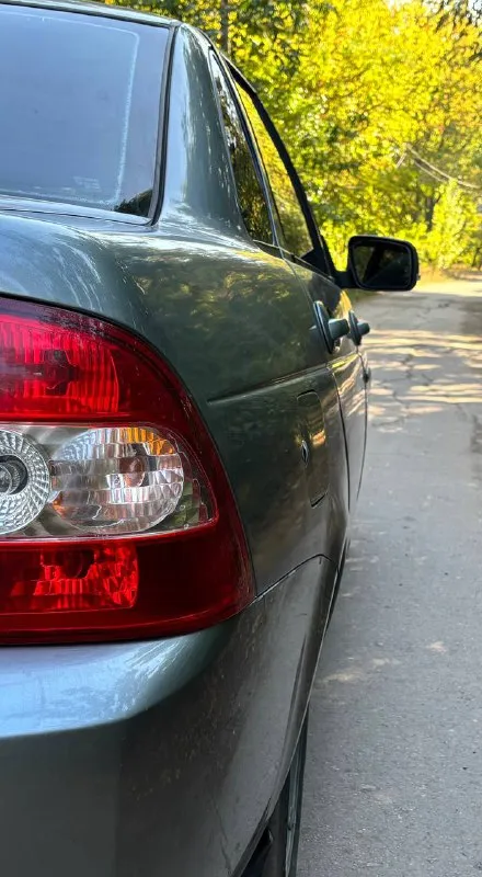 Продам приору 2010г. я собственник. авто в хорошем состоянии. без ржавчины и гнили! срочных вложений не требует! мотор коробка ходовая на 5/5. остальные вопросы по телефону +79494076288. telegram: +79614413558. звоните/пишите, связь очень слабая! цена 395.000т. р торг. - фотография - 6