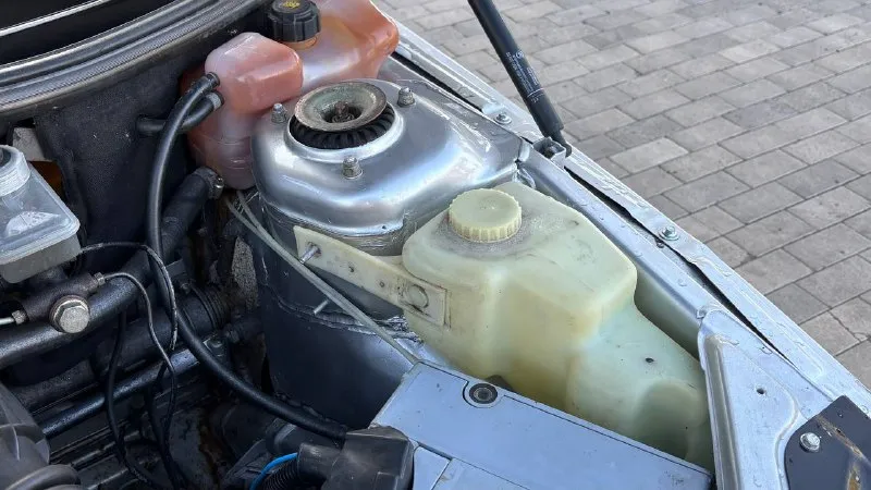 Продажа от собственника ваз 2110 2006г. в очень хорошем состоянии для своего возраста! мотор коробка без нареканий! ходовая часть в норме. днище пороги стаканы все целое! по кузову без ржавчины рыжиков и прочих нюансов! остальные вопросы по телефону! тел +79494076288. telegram: +79614413558. звоните/пишите, связь очень слабая! цена 305.000т. р торг. - фотография - 10