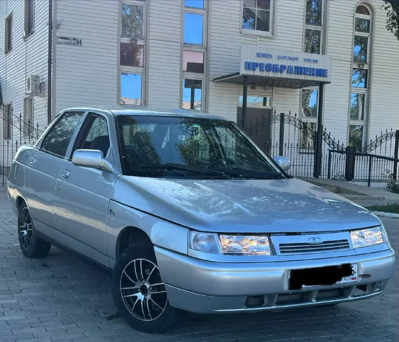 Продажа от собственника ваз 2110 2006г. в очень хорошем состоянии для своего возраста! мотор коробка без нареканий! ходовая часть в норме. днище пороги стаканы все целое! по кузову без ржавчины рыжиков и прочих нюансов! остальные вопросы по телефону! тел +79494076288. telegram: +79614413558. звоните/пишите, связь очень слабая! цена 305.000т. р торг. - фотография - 2