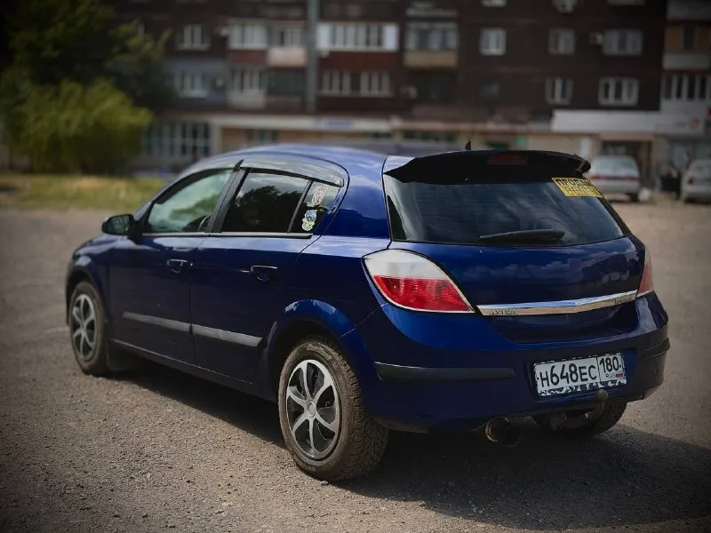 ❗️❗️❗️450.000 руб❗️❗️❗️ продажа от собственника. opel astra h 1.6 twinport 2005 г. в. 105 л/с, мкпп. 257.500 км. пробега. был проведен капитальный ремонт двс на 241.000 км. (не прошлым хозяином, а лично мной) новое сцепление, масло в двс менялось 3.000 км. назад. машина в хорошем состоянии, каждый день на ходу. ухоженный салон, летом менялось лобовое стекло. по комплектации: датчик света; датчик дождя; кондиционер (холодит на 5+); печка (новые радиаторы, всю зиму грела отлично); круиз контроль; передние электро стеклоподъемники; переоформление без проблем. место осмотра г. енакиево. телефон для связи +7(949)350-57-46 цена 450.000 руб. 📲 tg: @kostomarovsss 📞 +7(949)3505746 📲 tg: @kostomarovsss 📞 звоните: +7(949)3505746 - фотография - 4