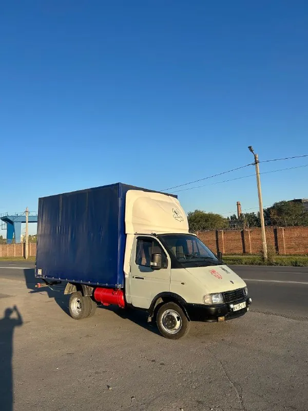 Продам газель 1999гв будка высота 2.17 длина 3.40 ширина 2.10 двиготель 406 инжектор (не узаконен) газ метан четвёртое поколение 250км ход пропан 500км ход (узаконен) электро стеклоподьемники сигнализация с центральным замком хорошая музыка по машине работает все что есть! ходовая мячик не гримит не дребезжит!👍 коробка, редуктор двиготель все отлично👍 акомулятор новый в данный момент вложений не требует! доедет куда угодно и обратно) цена 380000тр торг строго после осмотра! связь +79889474365 могу присутствовать в гаи помогу поставить на учёт без очереди - фотография - 3