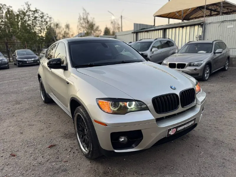 В продаже🚗 bmw x6 год выпуска:2010 мотор:3.0 пробег:250.000 автомобиль в отличном состоянии готов к проверкам на ваших сто возможна продажа в кредит возможен обмен цена:1.35🍋 +79496106193 - фотография - 2