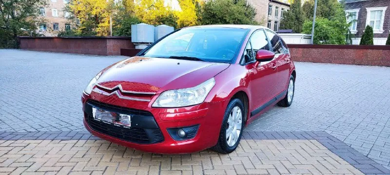 Продам идеальный 🔤🔤🔤 citroen c4 2010год выпуска 1.6 🔤🔤пробег 180.000 автомат 👑👑👑 - фотография - 2