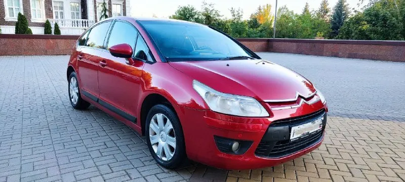 Продам идеальный 🔤🔤🔤 citroen c4 2010год выпуска 1.6 🔤🔤пробег 180.000 автомат 👑👑👑 - фотография - 3