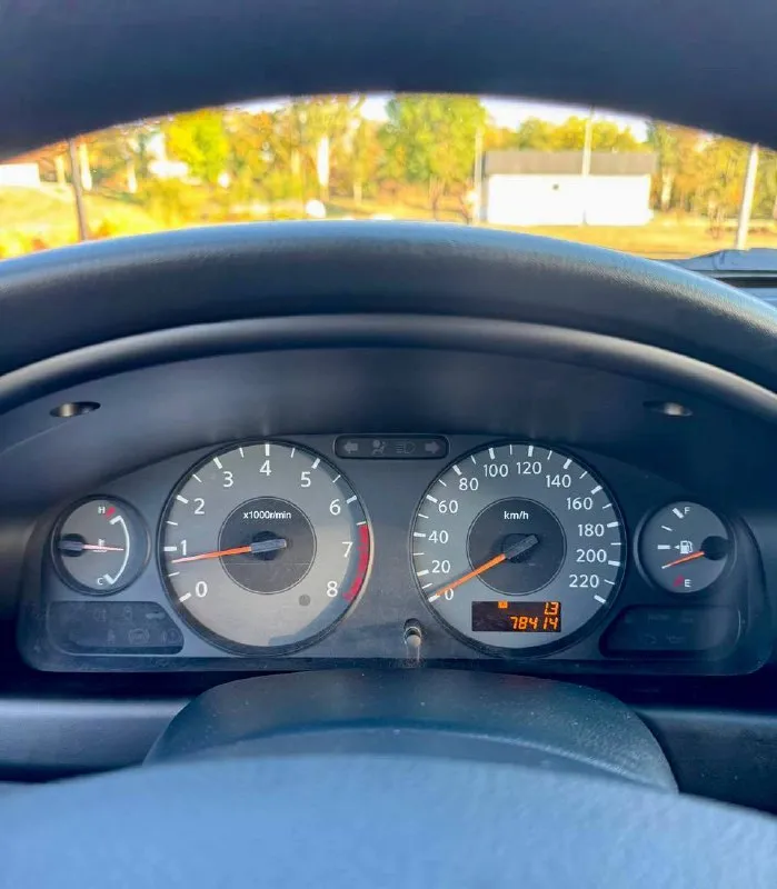 🇯🇵 nissan almera classic 💰цена: 670 000р 🏢город: мариуполь 📅год выпуска: 2007 🧾пробег: 78 414 км. ⚙️двигатель: 1.6 ⛽топливо: бензин ⚙️кпп: механика 📞 телефон: +7-949-727-41-51 +7-989-263-55-56 +7-949-551-91-52 💾 описание: nissan almera classic — идеальный выбор для тех, кто ищет надёжный и практичный автомобиль. этот седан отличается элегантным дизайном и просторным салоном. ☑️ настоящая капсула времени ☑️ два владельца, птс оригинал. ☑️ оригинальный пробег 78 000км. ☑️ отличное состояние кузова, без коррозии, без дтп, несколько косметических подкрасов. комплектация 👍 : кондиционер, гур, abs, птф, центральный замок, подогрев сидений, eva коврики, хорошая резина на литых дисках, полный электропакет. улица шевченко 269 🏦 возможна продажа в кредит по двум документам. - фотография - 10