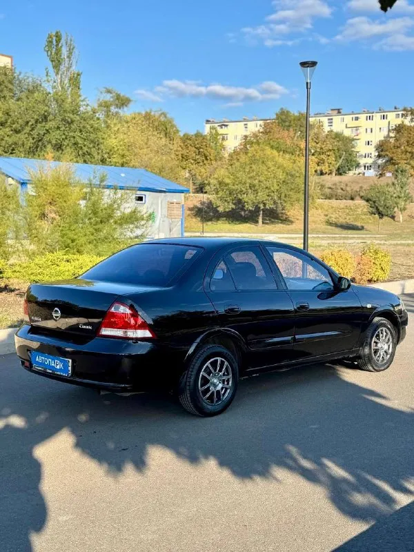 🇯🇵 nissan almera classic 💰цена: 670 000р 🏢город: мариуполь 📅год выпуска: 2007 🧾пробег: 78 414 км. ⚙️двигатель: 1.6 ⛽топливо: бензин ⚙️кпп: механика 📞 телефон: +7-949-727-41-51 +7-989-263-55-56 +7-949-551-91-52 💾 описание: nissan almera classic — идеальный выбор для тех, кто ищет надёжный и практичный автомобиль. этот седан отличается элегантным дизайном и просторным салоном. ☑️ настоящая капсула времени ☑️ два владельца, птс оригинал. ☑️ оригинальный пробег 78 000км. ☑️ отличное состояние кузова, без коррозии, без дтп, несколько косметических подкрасов. комплектация 👍 : кондиционер, гур, abs, птф, центральный замок, подогрев сидений, eva коврики, хорошая резина на литых дисках, полный электропакет. улица шевченко 269 🏦 возможна продажа в кредит по двум документам. - фотография - 6