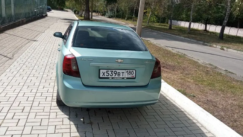 Продам chevrolet lacetti 2004 год, коробка автомат, двигатель 1.8 бензин, газ. пробег: 212 000 цена: 525.000 возможен обмен. подробнее по телефону: +79495067001 - фотография - 9