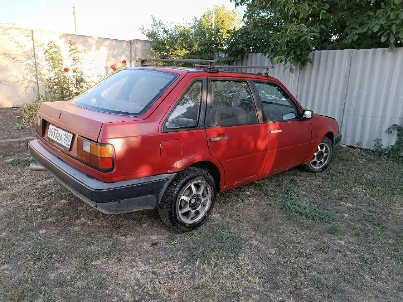 Срочно продам вольво 440. 1991 года. двигатель 1.7 бензин. машина на ходу. есть на неё запчасти, двигатель. цена 150 тыс. небольшой торг. 89493510277 еленовка 📞 звоните: +7(949)3510277 - фотография - 3