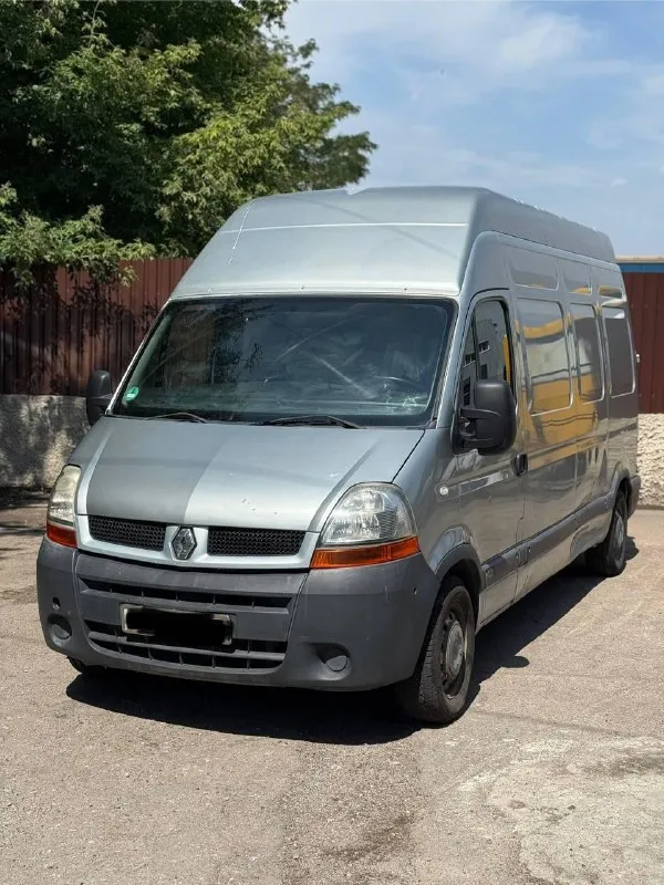 Срочно renault master рестайлинг 2005 год 2.5 mt стоит новый мотор пробег 186к новая турбина без про... - фотография