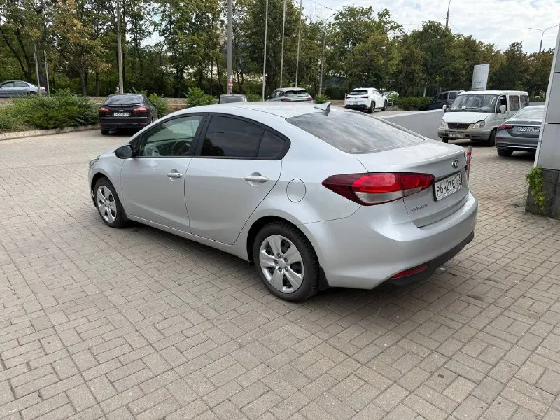 Kia cerato 2017 2.0 at 33000km вся в родной краске. состояние нового автомобиля. осмотр донецк. +79493820939 📲 tg: @toxac4f 📞 звоните: +7(949)3820939 - фотография - 4