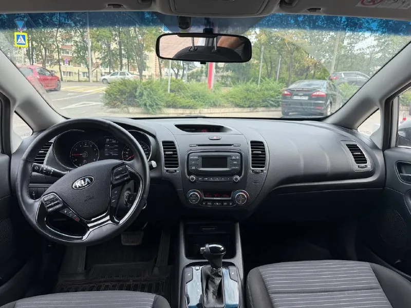 Kia cerato 2017 2.0 at 33000km вся в родной краске. состояние нового автомобиля. осмотр донецк. +79493820939 📲 tg: @toxac4f 📞 звоните: +7(949)3820939 - фотография - 6