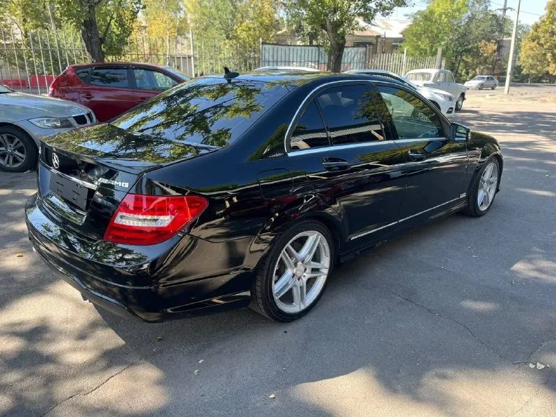 Мерседес с250 цена 1.190 000 мотор 1.8 бензин автомат задний привод пробег 170т требует подкрасов по кузову +79495093428 - фотография - 4