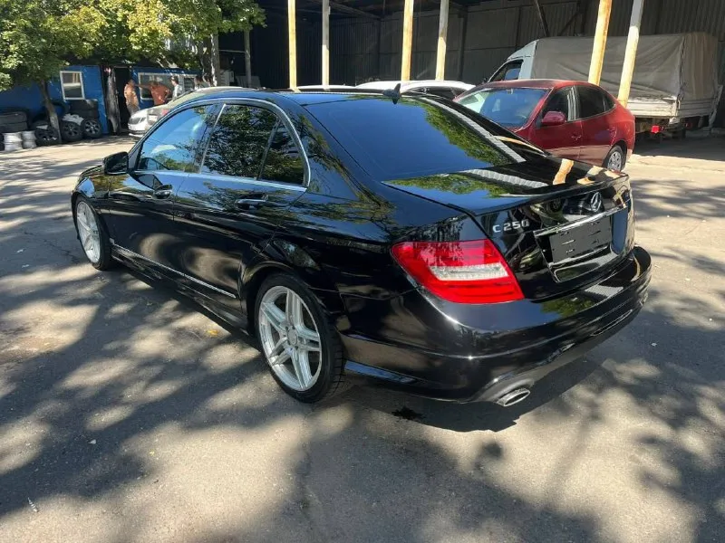Мерседес с250 цена 1.190 000 мотор 1.8 бензин автомат задний привод пробег 170т требует подкрасов по кузову +79495093428 - фотография - 5