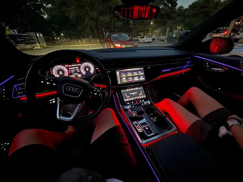 Продаю в городе донецке +79495236393 audi q8 3.0 tfsi quattro продажа от собственника, состояние идеальное, без единого момента, без единого изъяна ! без единого подводного камня! готов на любые проверки! машина вся в идеальном состоянии! все расходники заменены! два комплекта резины лето и зима и два комплекта дисков ! 2020 год 100 тыс км родной оригинальный проверенный пробег не скрученный! кузов в первозданном виде без единого момента! салон как новый ! была бережная эксплуатация, гаражное хранение! обслуживание всегда вовремя у официального дилера! машина без малейшего вложения все расходники заменены! 3.0 tfsi бензин автомат 8 ступенчатый полный привод, хорошая комплектация! полное переоформление в мрэо осмотр в донецке цена 6 300 000 руб торг +79495236393 +380715236393 телеграмм - фотография - 10