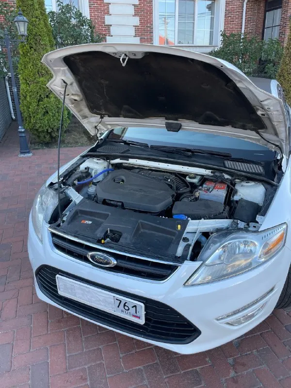 Продам автомобиль представительского бизнес класса ford mondeo 4 год выпуска конец 2012, куплен в феврале 2013 у официального дилера. двигатель: 1.6(160л. с) коробка: механика пробег родной 147.000км я единственный хозяин. двигатель, коробка и подвеска в отличном состоянии! технически автомобиль полностью обслужен. вложений никаких не требует. сел и поехал. стёкла все родные включая лобовое. кузов в хорошем состоянии (обработаны антикором днище, арки и скрытые полости). по городу расход 8 литров, по трассе 6.5л на 100км. климат контроль двухзонный. управление на руле, парктроники. abs, esp электро регулировка сидений. подушки безопасности. запуск start stop. круиз контроль. лобовое стекло с подогревом. 4 автоматических стеклоподъемника с защитой от придавливания. сигнализация starline с автозапуском. противоугонный замок на кпп construct. новое запасное колесо. в бронепленке:фары, на дверях, пороги. два комплекта резины на оригинальных дисках. два ключа, сервисная кн 📞 звоните: +7(949)8000907 - фотография - 3
