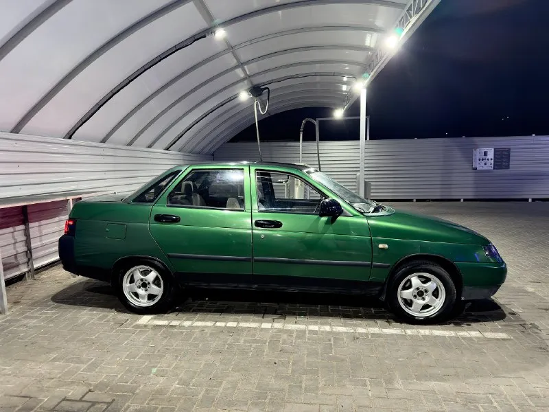 Продам ваз 2110 машина на полном боевом ходу, стоковые фары в комплекте, машина по дну не гнилая, пороги живые, салон в хорошем состоянии. любые проверки за ваш счет. осмотр г. мариуполь цена 170,000₽ +7(949) 041-24-15 владислав. 📞 звоните: +7(949)0412415 - фотография - 5