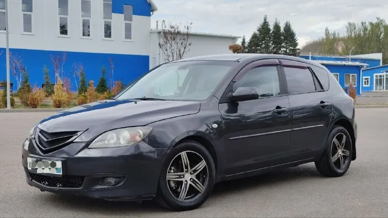 Mazda 3 1.6 2006 год пробег: 208 тыс. км. цена: 465.000 рублей продам мазду 3 на автомате по цене гранты. надежный, крепкий автомобиль, техническая часть в порядке, состояние сел - поехал. автомобиль хорошо укомплектован, климат-контроль, андроид мультимедиа, линзованная оптика, легкосплавные диски и свежая резина. осмотр: донецк, район южного ав 📞 +79496317985 📞 звоните: +7(949)6317985 - фотография - 3