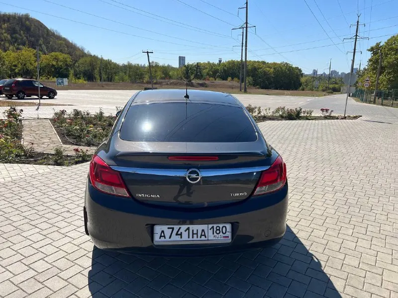 Opel insignia turbo 1.6⚡️180л. с ✨год выпуска 2013 комплектация cosmo sport кузов лифтбек ⚡️мультируль ⚡️2х зонный климат-контроль ⚡️6 air bag ⚡️abs ⚡️eba помощь при экстренном торможении ⚡️ebd система распределения тормозных усилий ⚡️asr aнтипробуксовочная система ⚡️esp система курсовой устойчивости ⚡️. .. -image:url('//telegram. org/img/emoji/40/e29aa1.png')">⚡️ручник с электроприводом ⚡️датчик света ⚡️датчик дождя ⚡️электропривод боковых зеркал ⚡️складываемые задние сидения ⚡️2 ключа все сервисные книжки! и многое другое. двигатель 1,6 turbo. разгон до 100 за секунды. работает идеально мкпп 6 ступенчатая, работает на 5+ ✨кузов в идеальном состоянии, без рыжиков, сколов и прочего салон чистый, ухоженный, в авто не курили! ✨резина r18 лето новая. рассмотрю варианты обмена, с вашей доплатой ✨по документам я хозяин, любое переоформление ! цена 965 торг присутствует! г. донецк все остальные вопросы по телефону +79494171326 - фотография - 6