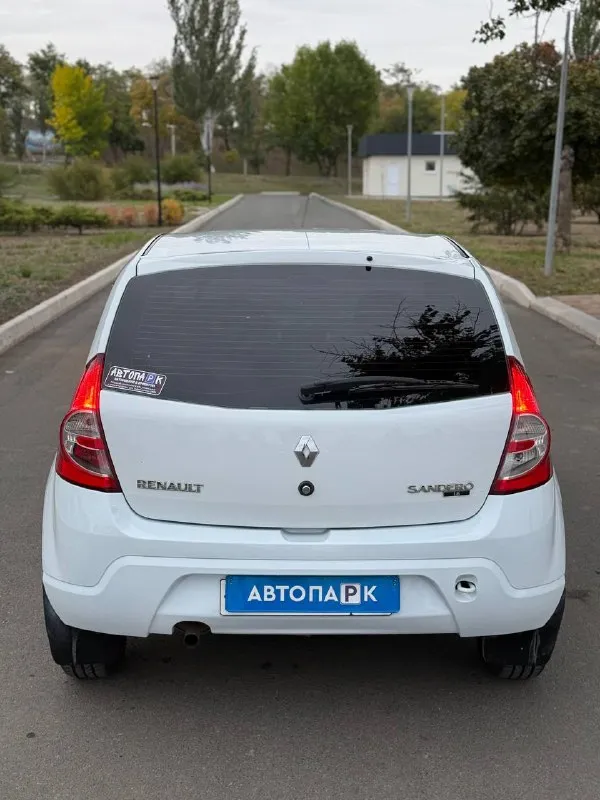 🇫🇷 renault sandero 💰цена: 610 000р 🏢город: мариуполь 📅год выпуска: 2011 🧾пробег: 286 119 км. ⚙️двигатель: 1.6 8v ⛽топливо: бензин/газ ⚙️кпп: механика 📞 телефон: +7-949-727-41-51 +7-949-551-91-52 +7-989-263-55-56 💾 описание: - фотография - 5