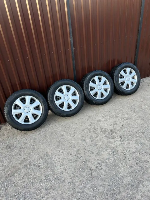 Продам: зимние колеса r-16, 5x114.3‼️ подходят на большинство японских и корейских авто. цена: 19.99... - фотография